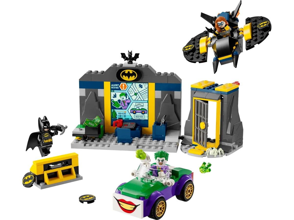 The Batcave with Batman, Batgirl and The Joker LEGO DC Super Heroes 76272